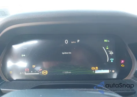 2024 Jeep Grand Cherokee 4Xe z USA, uszkodzony, nr VIN 1C4RJYB61RC714817